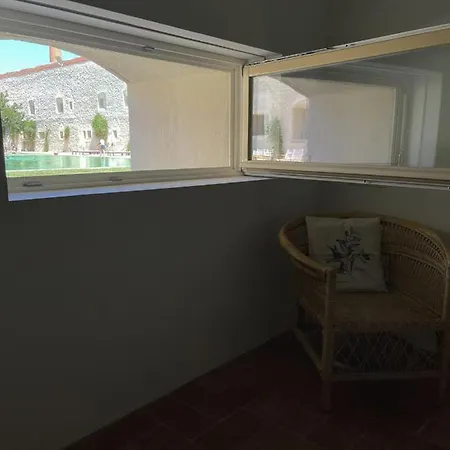 Charming House With Pool In Center Town *